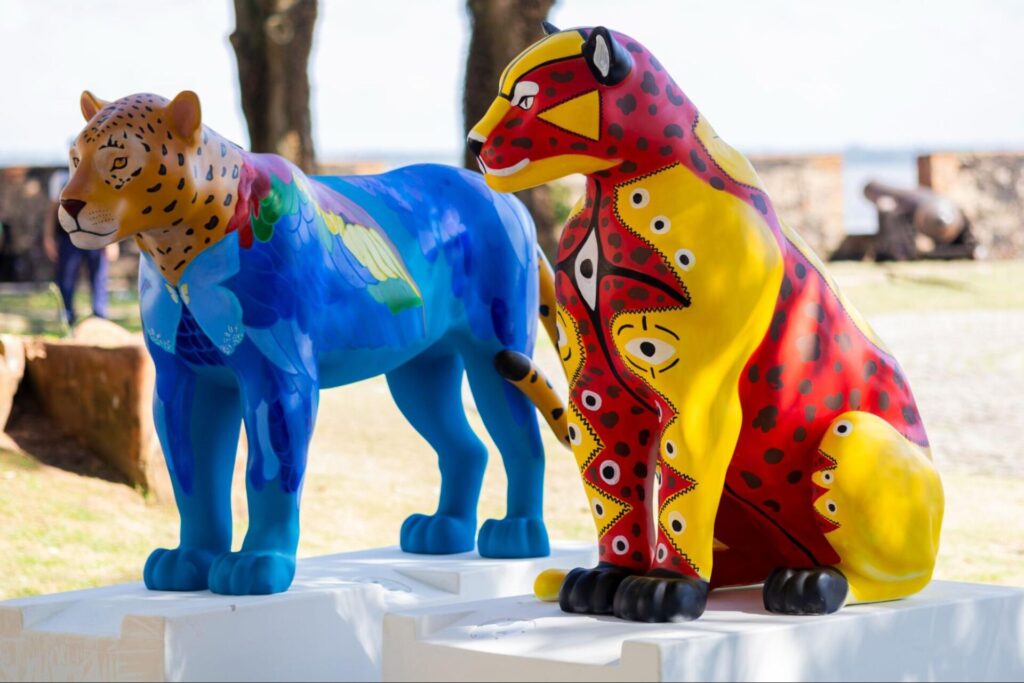 onças da jaguar parade, esculturas